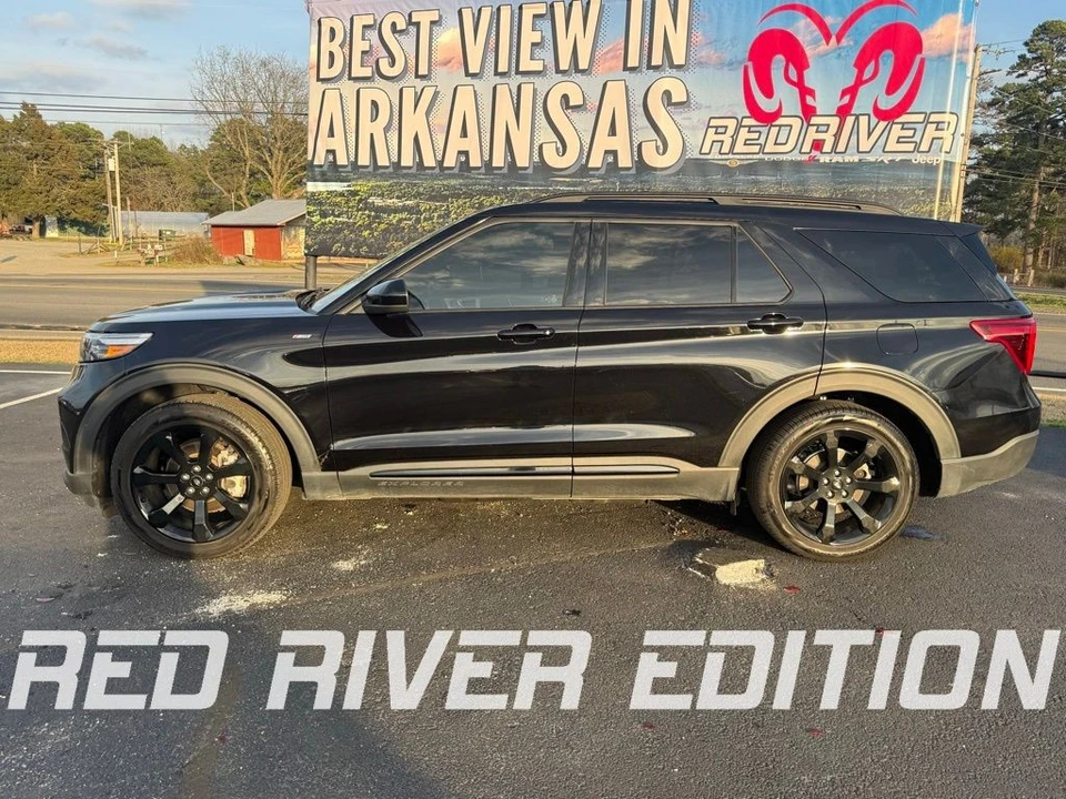 2024 Ford Explorer 6th Gen - Image 8 of 12