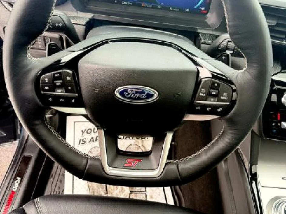 2024 Ford Explorer 6th Gen - Image 12 of 21