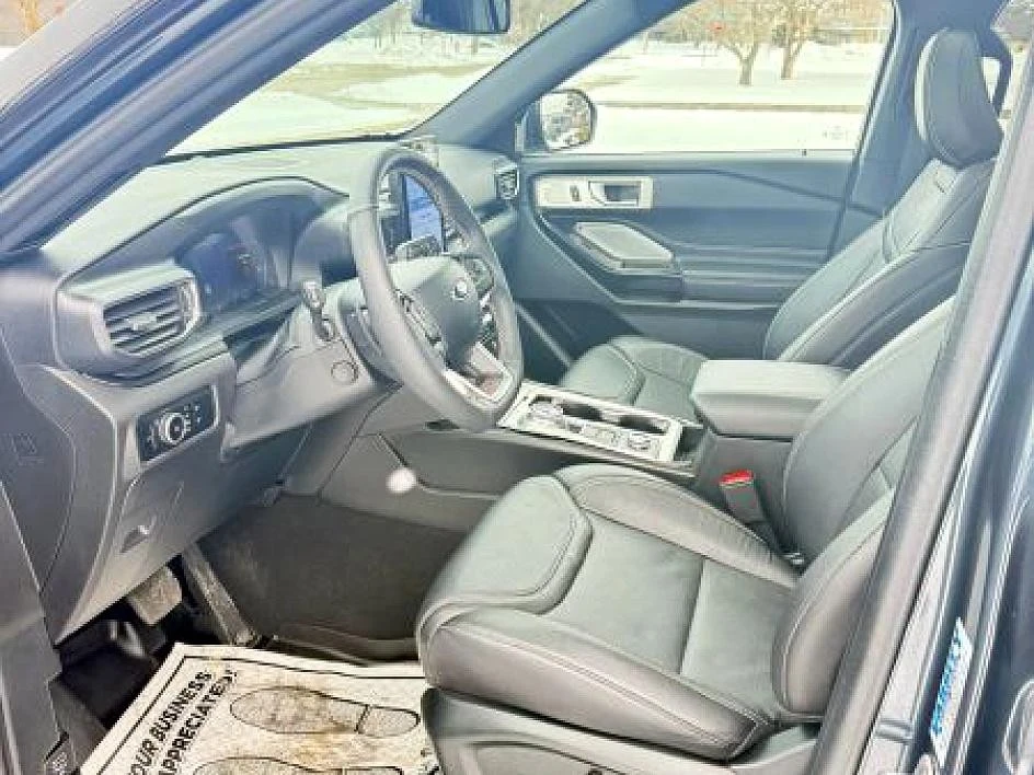 2024 Ford Explorer 6th Gen - Image 10 of 21