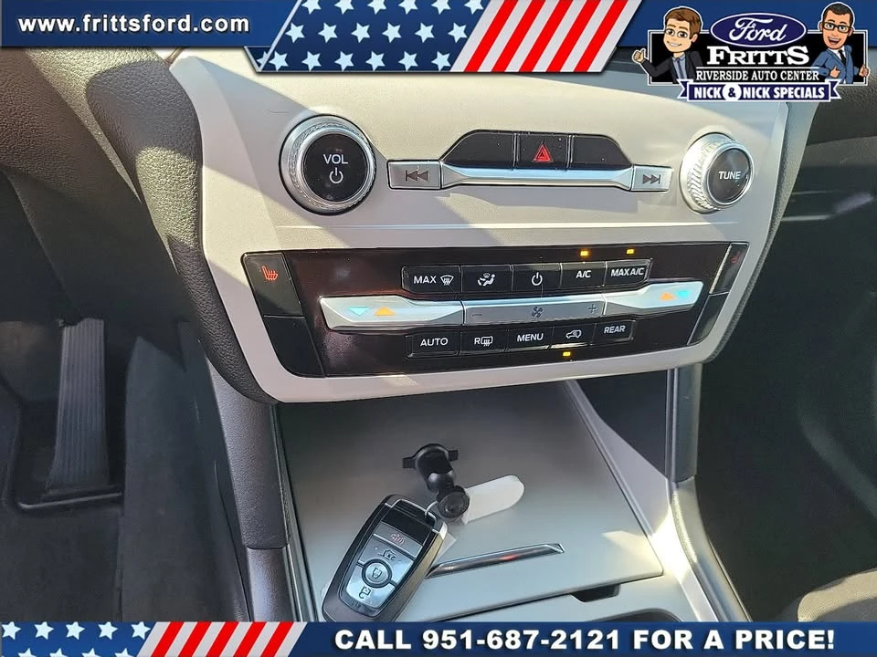 2024 Ford Explorer 6th Gen - Image 9 of 20