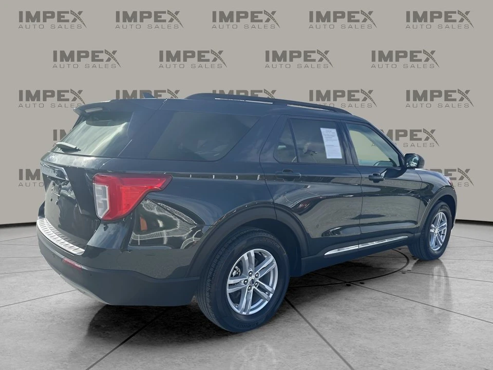 2024 Ford Explorer 6th Gen - Image 5 of 31