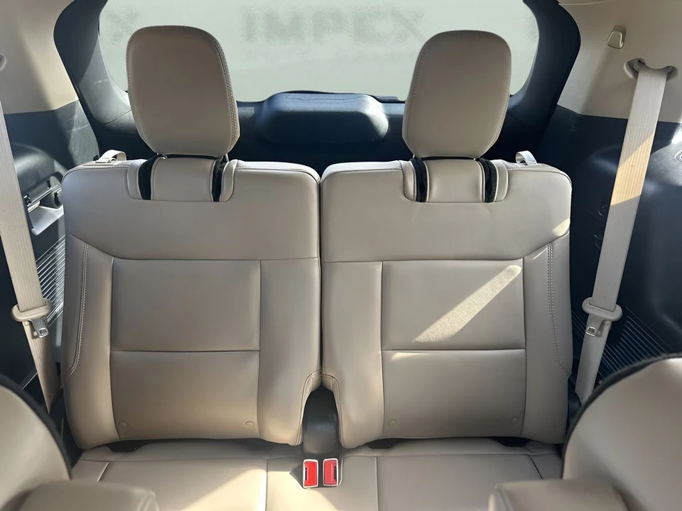 2024 Ford Explorer 6th Gen - Image 12 of 31