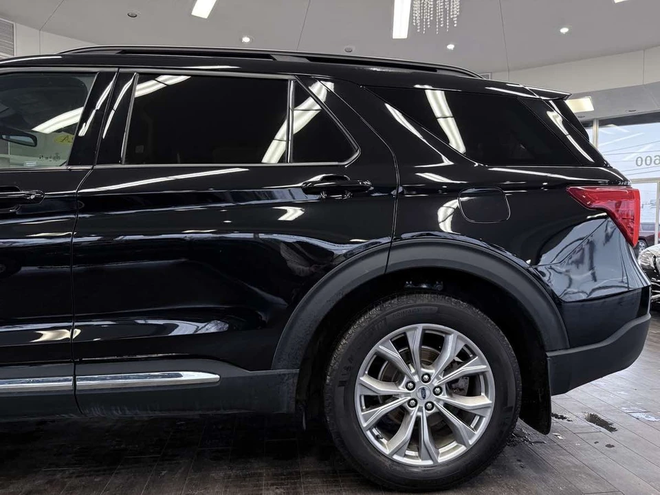 2024 Ford Explorer 6th Gen - Image 18 of 21