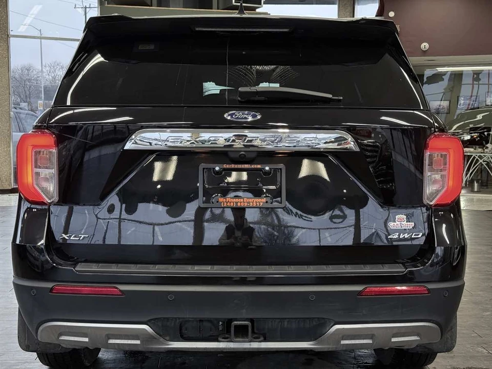 2024 Ford Explorer 6th Gen - Image 13 of 21