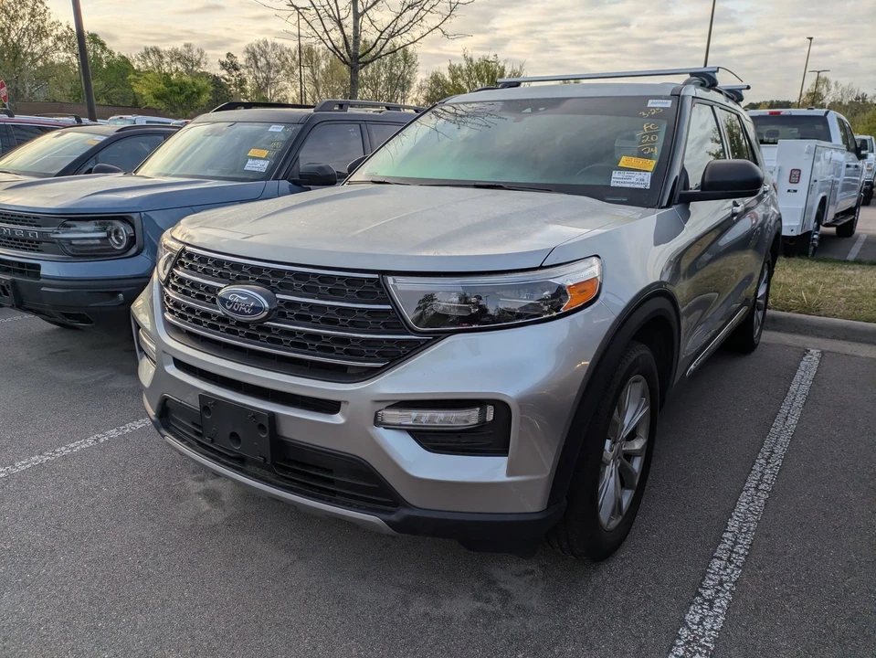 2024 Ford Explorer 6th Gen - Image 3 of 4