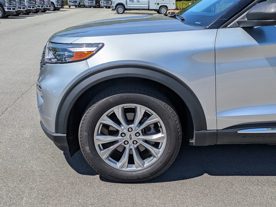 2024 Ford Explorer 6th Gen - Image 11 of 21