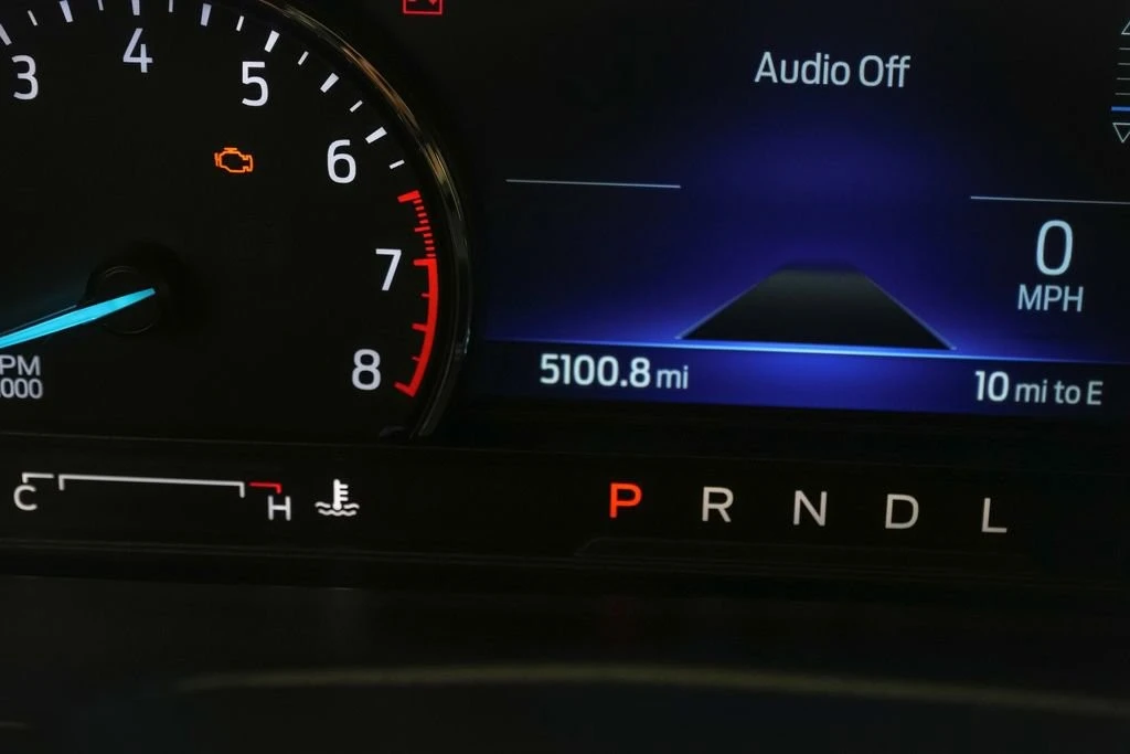 2024 Ford Explorer 6th Gen - Image 19 of 21