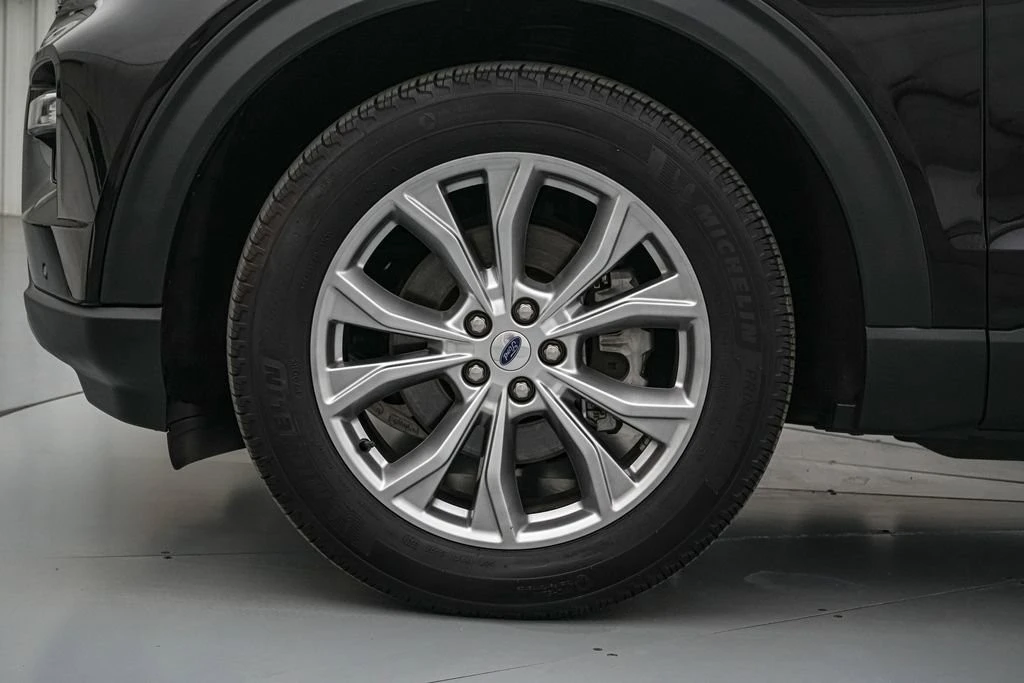 2024 Ford Explorer 6th Gen - Image 11 of 21