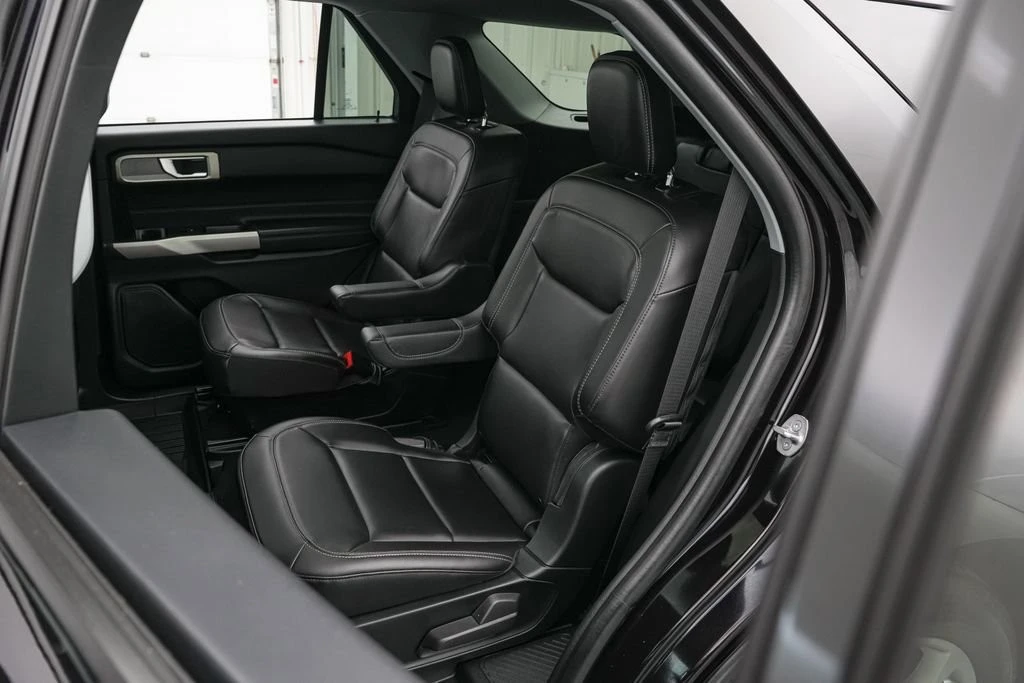 2024 Ford Explorer 6th Gen - Image 20 of 21