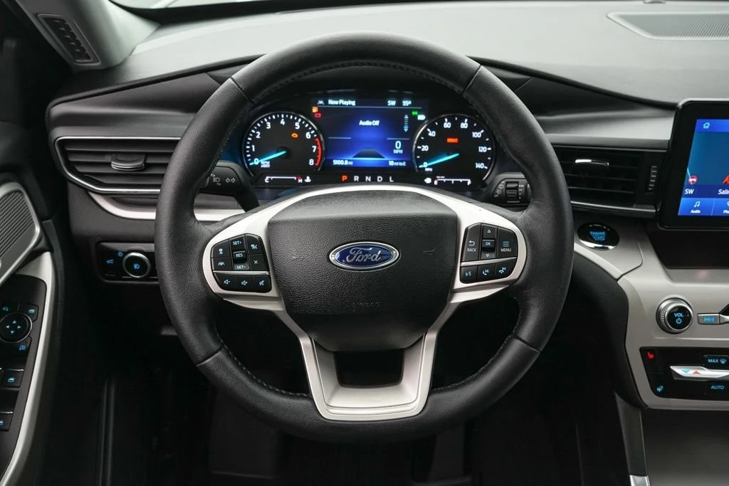 2024 Ford Explorer 6th Gen - Image 14 of 21
