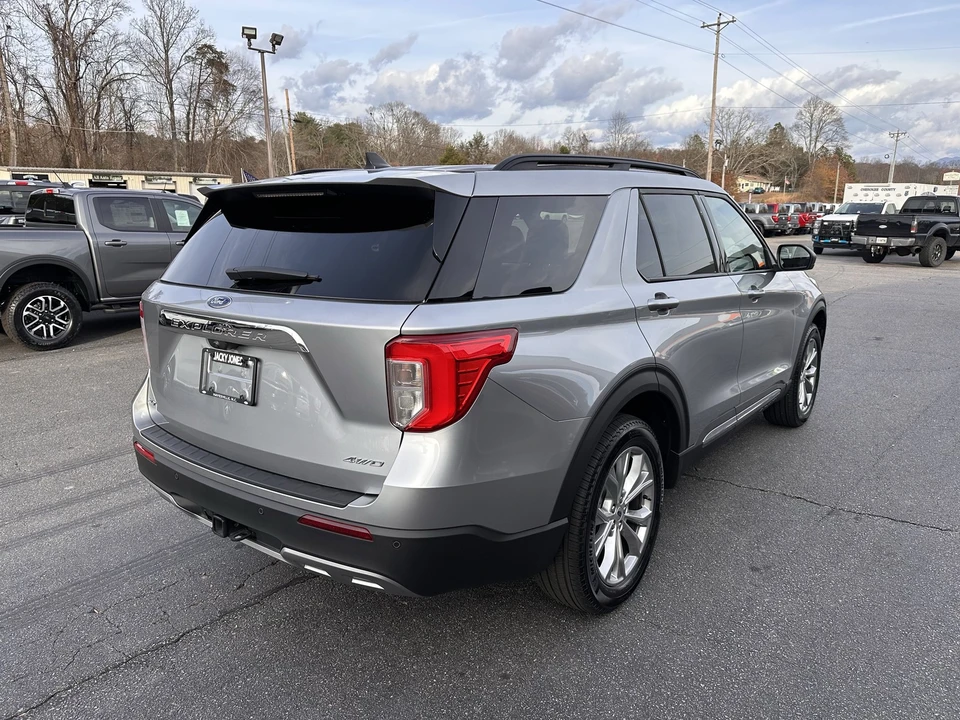 2024 Ford Explorer 6th Gen - Image 6 of 12