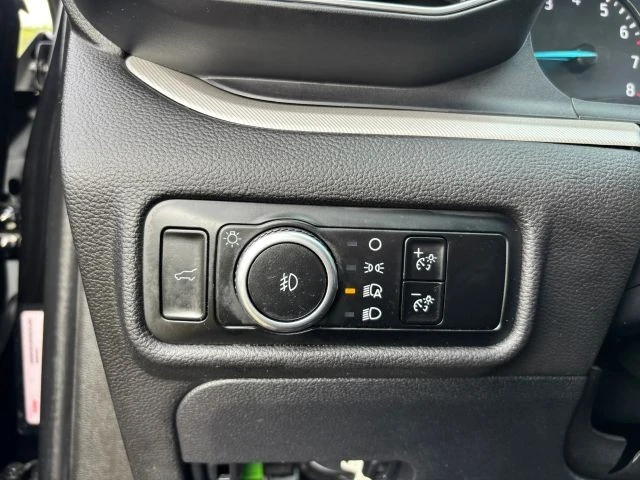 2024 Ford Explorer 6th Gen - Image 18 of 21