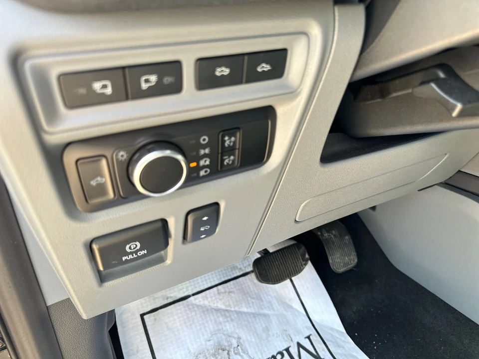 2024 Ford F-150 14th Gen - Image 20 of 28
