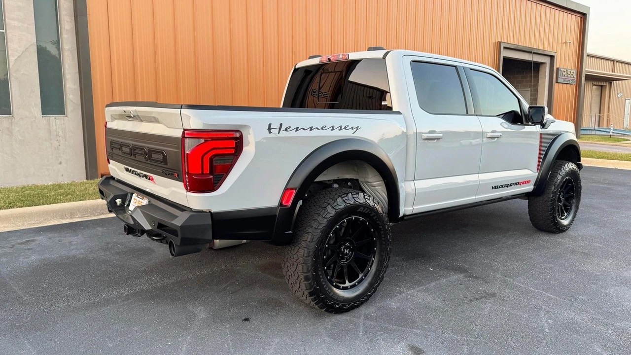 2024 Ford F-150 14th Gen - Image 4 of 31