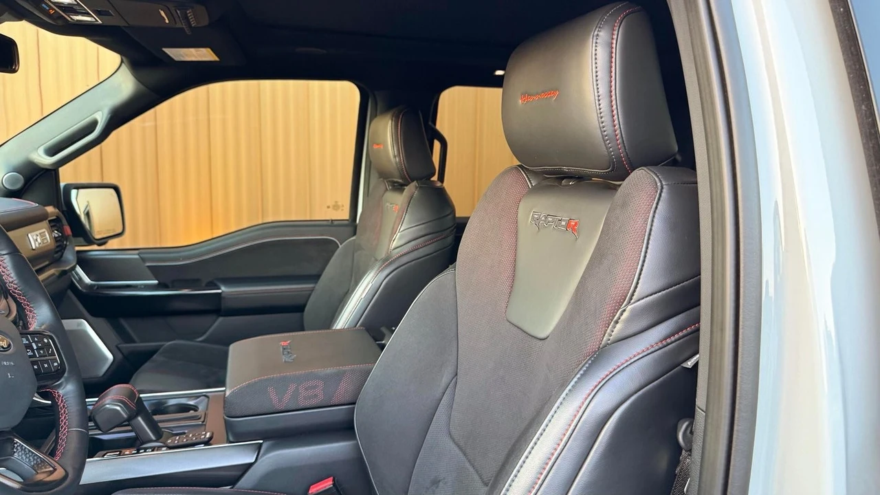 2024 Ford F-150 14th Gen - Image 19 of 31