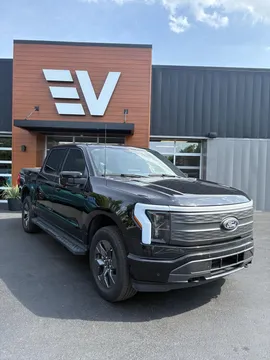 2024 Ford F-150 Lightning Lariat