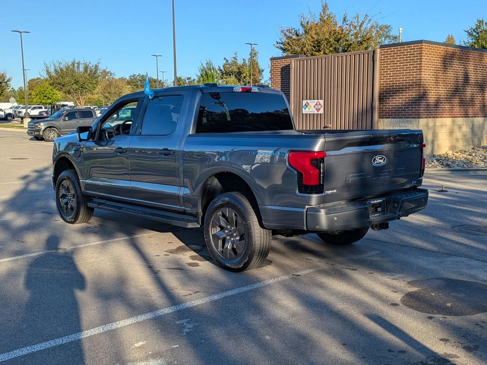 2024 Ford F-150 Lightning 14th Gen - Image 6 of 21