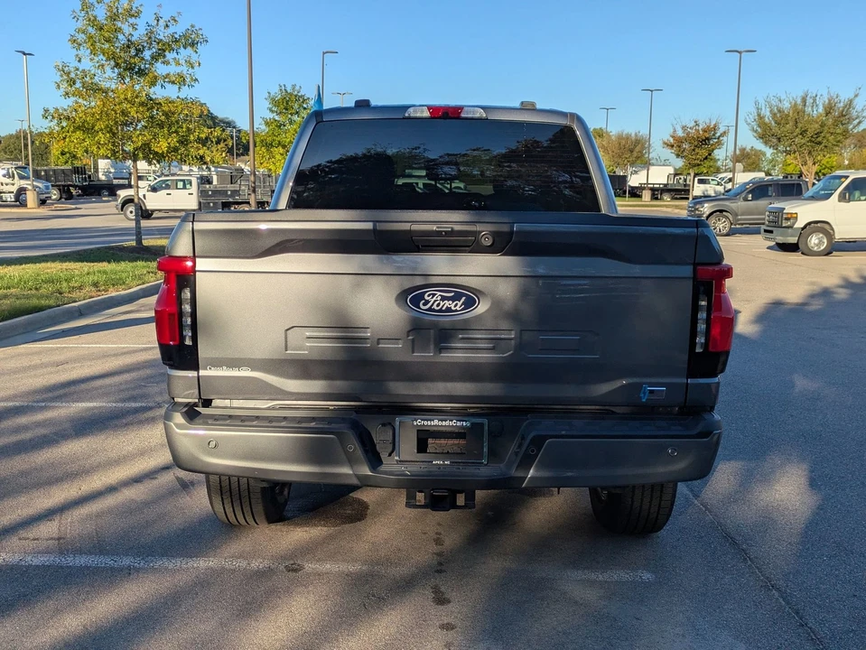 2024 Ford F-150 Lightning 14th Gen - Image 5 of 12