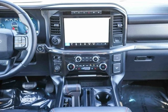 2024 Ford F-150 Raptor 14th Gen - Image 14 of 31