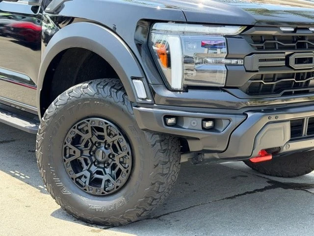 2024 Ford F-150 Raptor 14th Gen - Image 5 of 31
