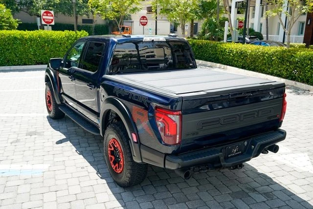 2024 Ford F-150 Raptor 14th Gen - Image 20 of 31