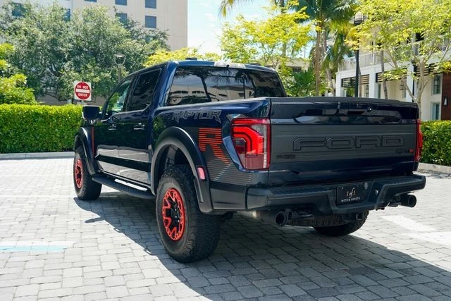 2024 Ford F-150 Raptor 14th Gen - Image 19 of 31