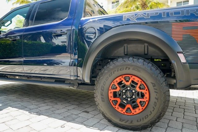 2024 Ford F-150 Raptor 14th Gen - Image 17 of 31