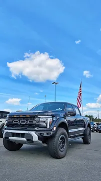 2024 Ford F-150 Raptor Pickup 4D 5 1/2 ft