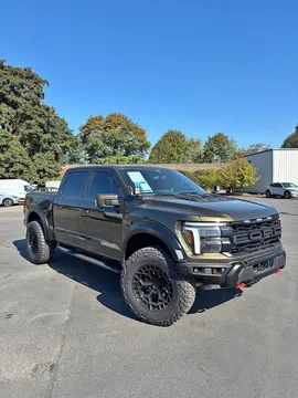 2024 Ford F-150 Raptor Pickup 4D 5 1/2 ft