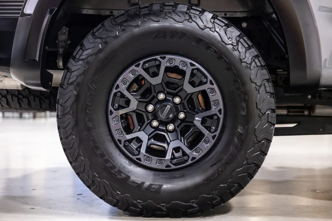 2024 Ford F-150 Raptor 14th Gen - Image 26 of 31