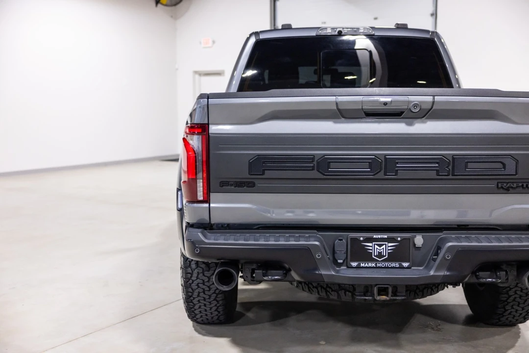 2024 Ford F-150 Raptor 14th Gen - Image 14 of 31