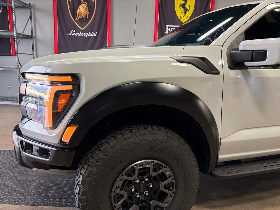 2024 Ford F-150 Raptor 14th Gen - Image 18 of 31