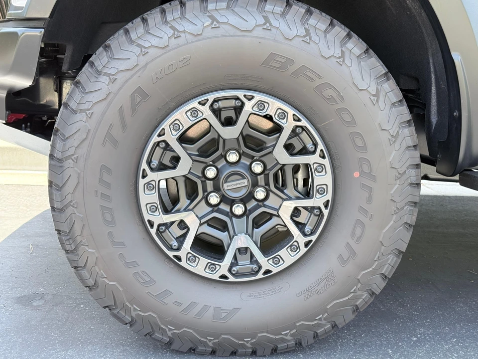 2024 Ford F-150 Raptor 14th Gen - Image 28 of 31