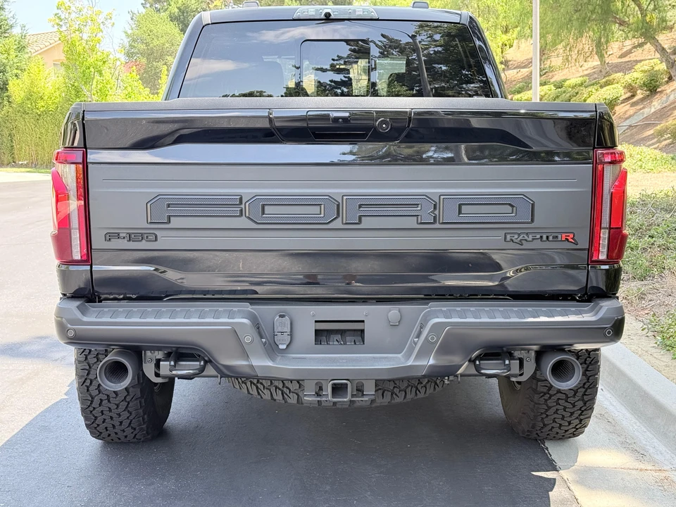 2024 Ford F-150 Raptor 14th Gen - Image 10 of 31