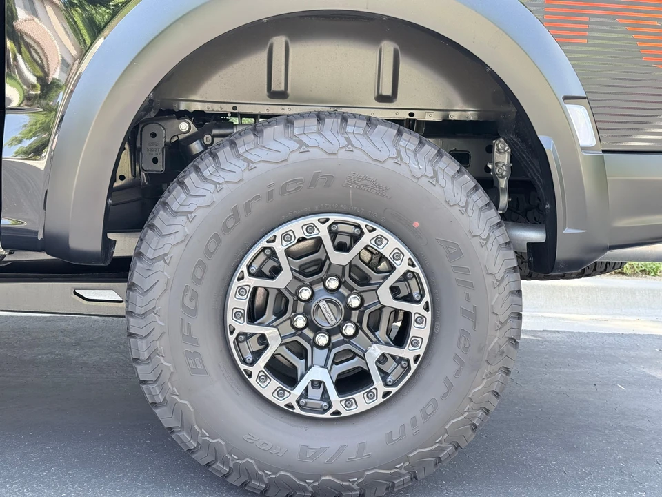 2024 Ford F-150 Raptor 14th Gen - Image 27 of 31