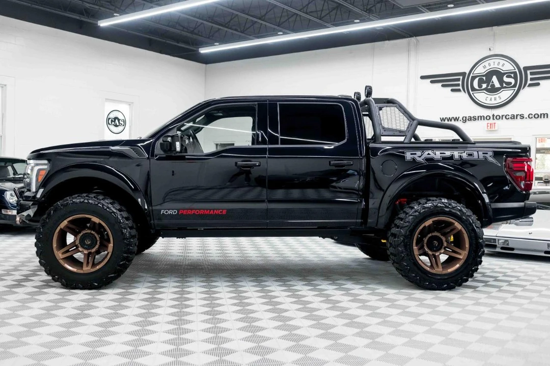 2024 Ford F-150 Raptor 14th Gen - Image 10 of 31