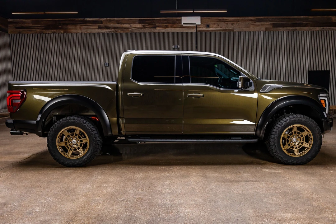 2024 Ford F-150 Raptor 14th Gen - Image 10 of 31