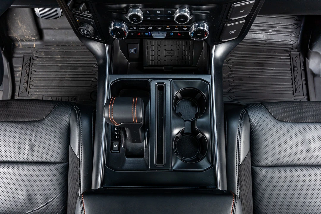 2024 Ford F-150 Raptor 14th Gen - Image 27 of 31