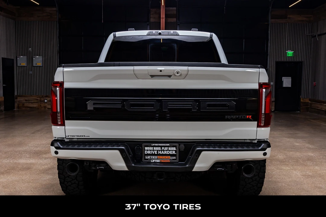 2024 Ford F-150 Raptor 14th Gen - Image 7 of 31