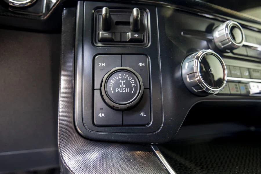 2024 Ford F-150 Raptor 14th Gen - Image 28 of 31