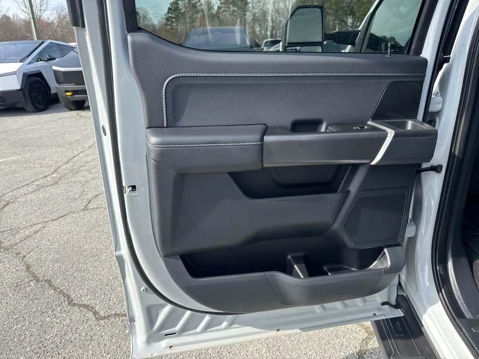 2024 Ford - Image 28 of 31