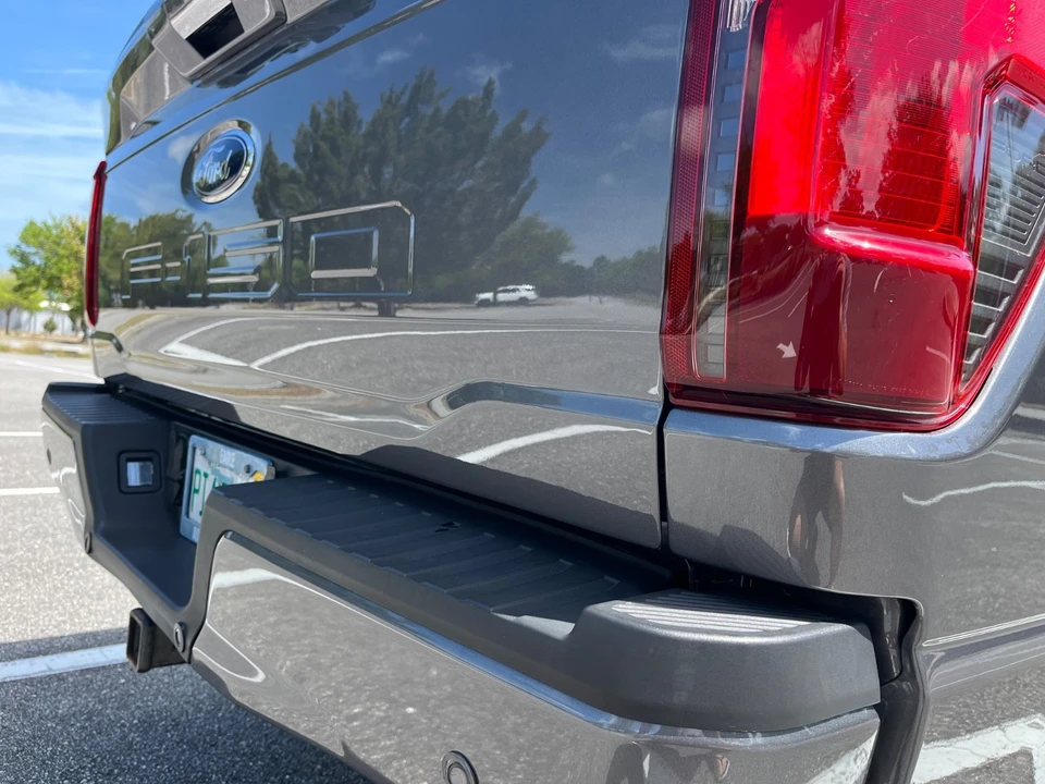 2024 Cadillac Escalade 4th Gen - Image 11 of 21