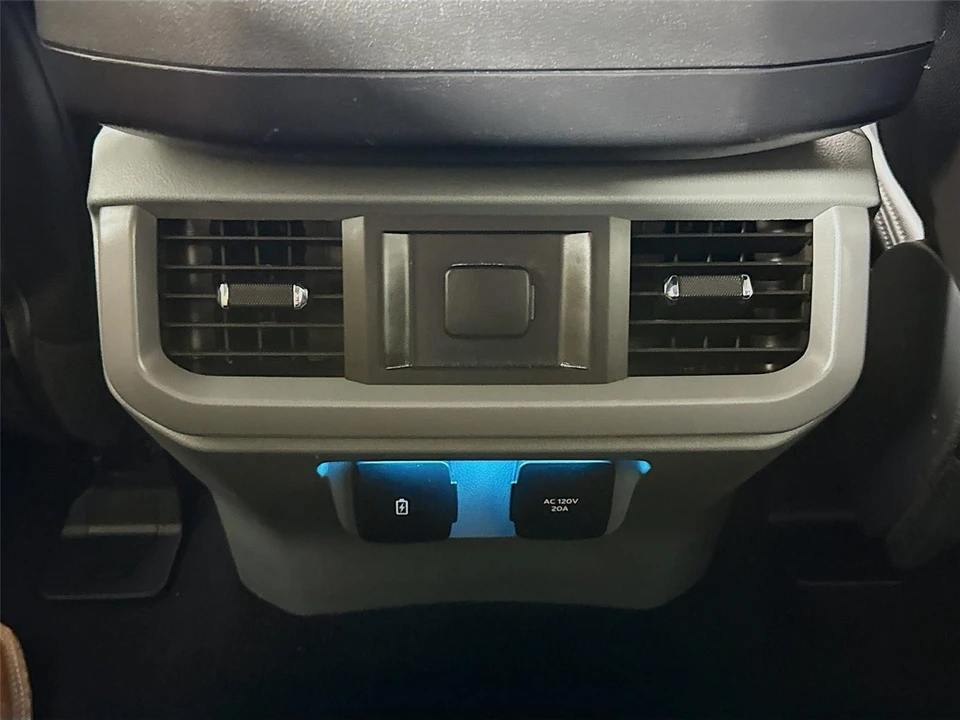 2024 Ford F-150 14th Gen - Image 15 of 31