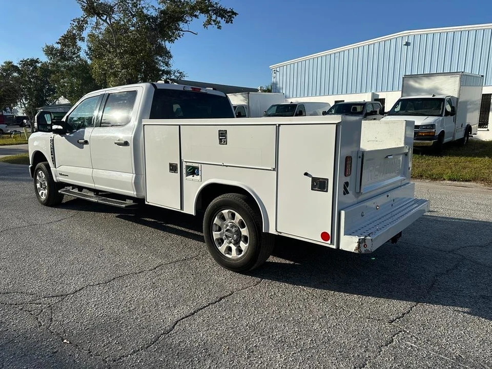 2024 Ford Super Duty 5th Gen - Image 3 of 18