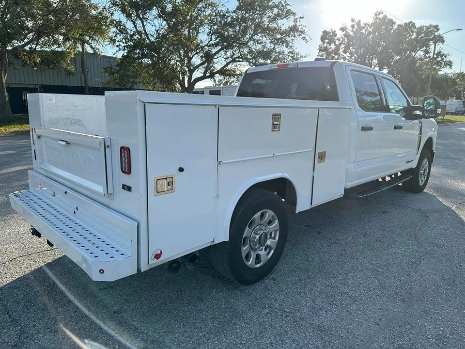 2024 Ford Super Duty 5th Gen - Image 4 of 18
