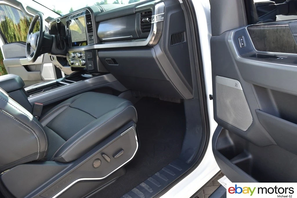 2024 Ford Super Duty 5th Gen - Image 16 of 21