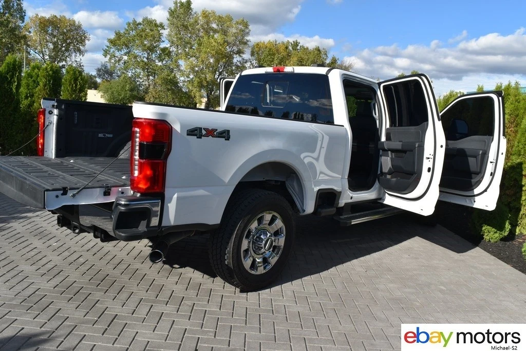 2024 Ford Super Duty 5th Gen - Image 19 of 21