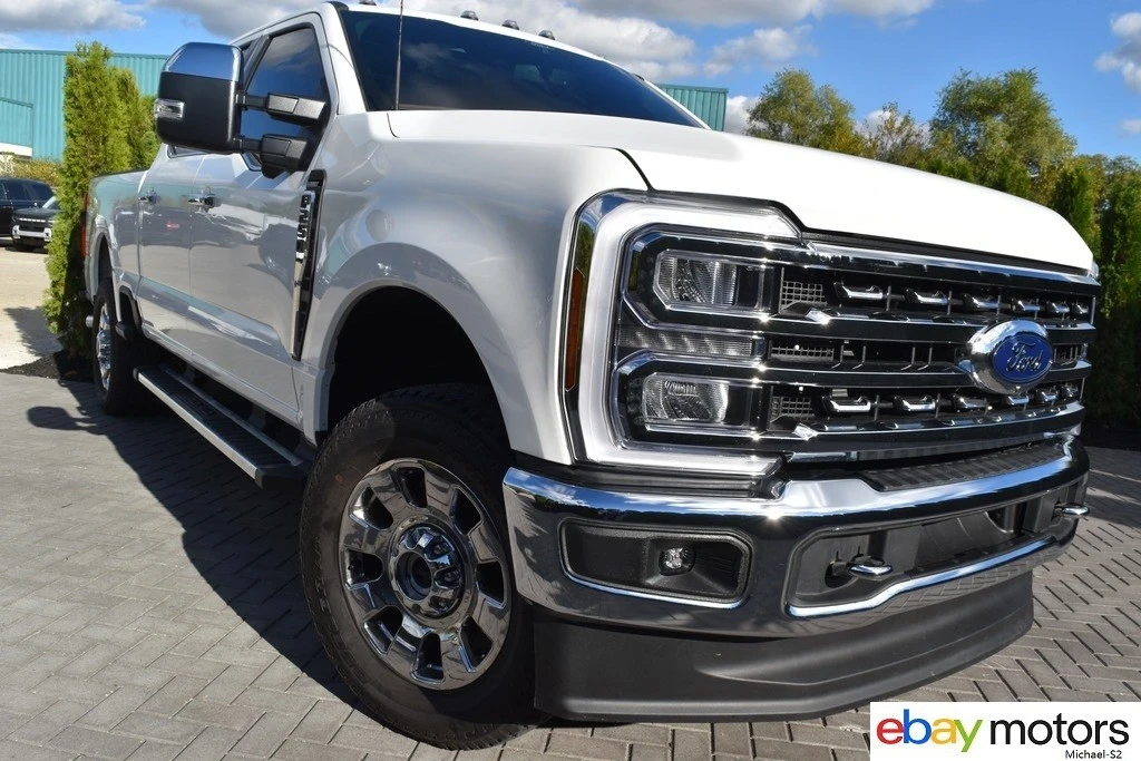 2024 Ford Super Duty 5th Gen - Image 2 of 21