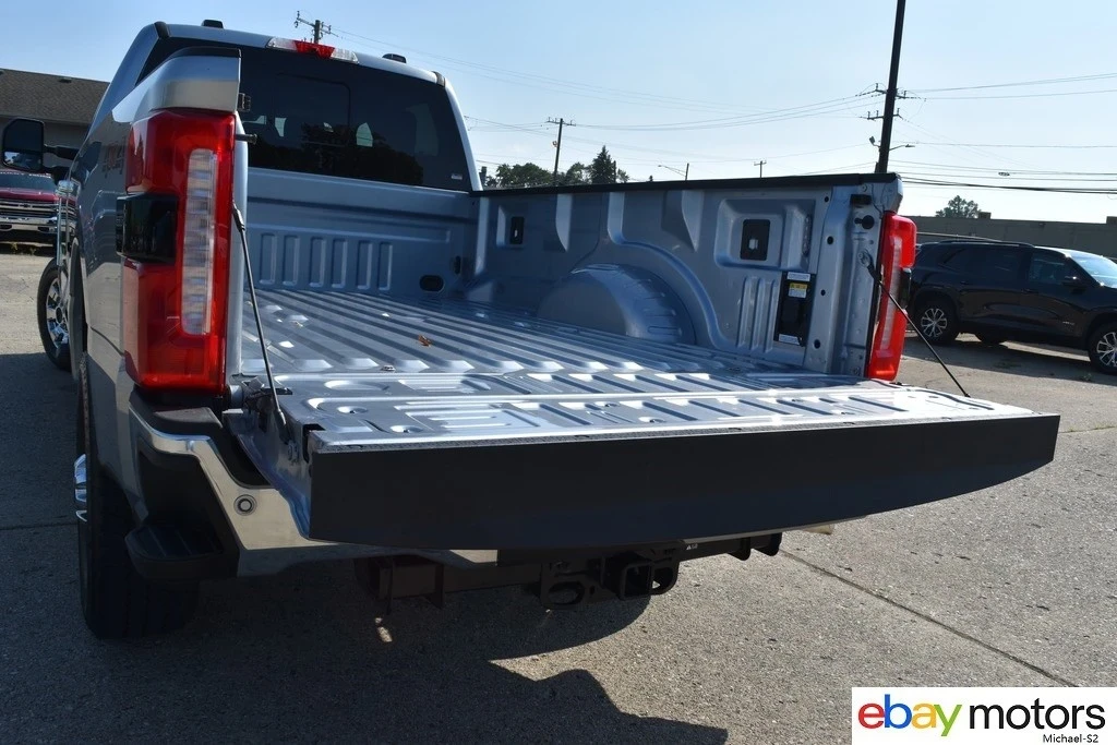2024 Ford Super Duty 5th Gen - Image 7 of 21