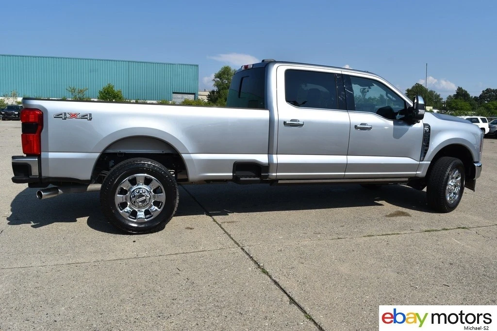 2024 Ford Super Duty 5th Gen - Image 4 of 21